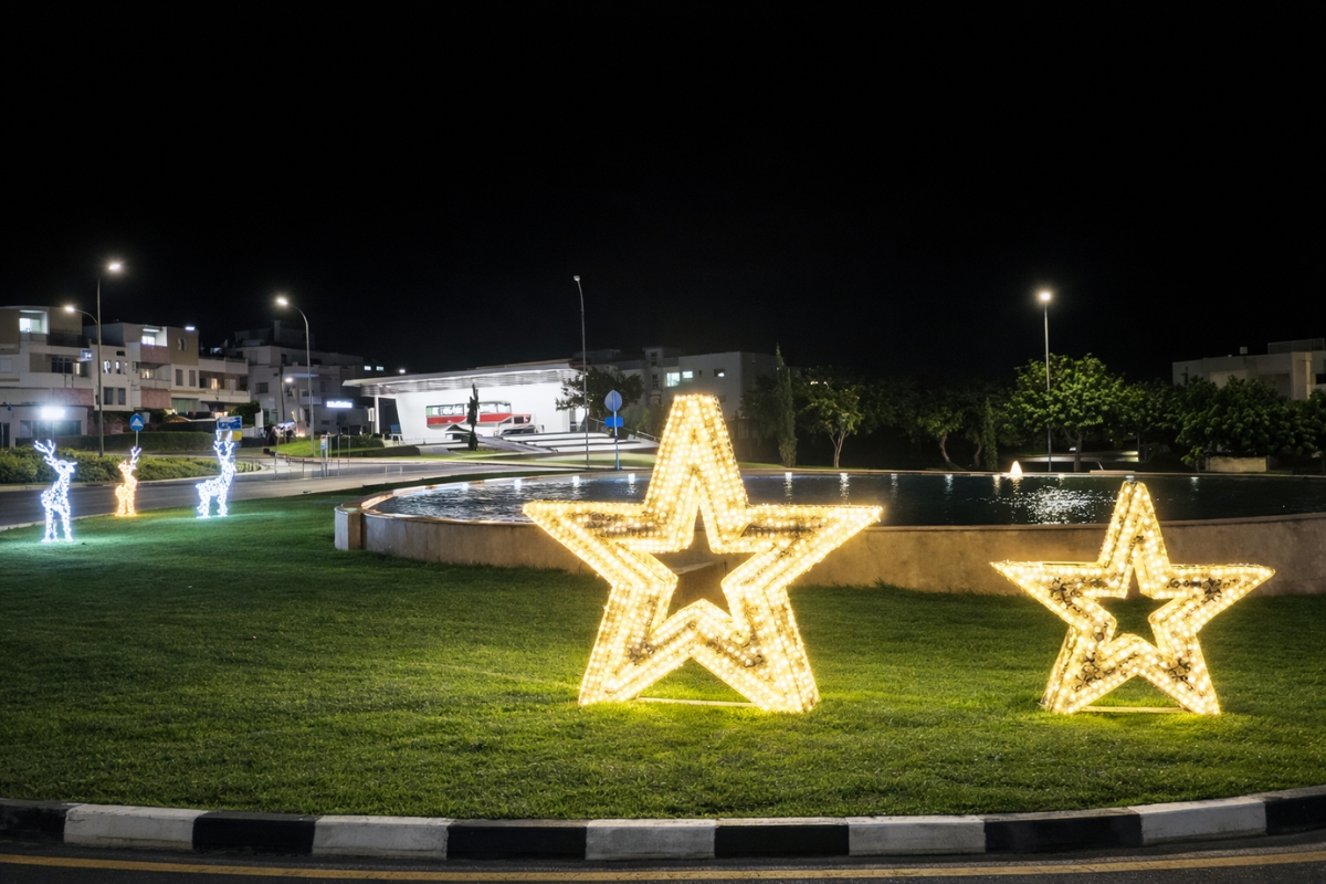 Christmas Decoration – Anavargos Roundabout, Paphos