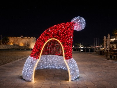 Municipal Christmas Decorations in Larnaca