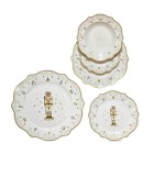 Porcelain Dinnerware Set - 18 Pieces Porcelain Dinnerware Set - 18 Pieces